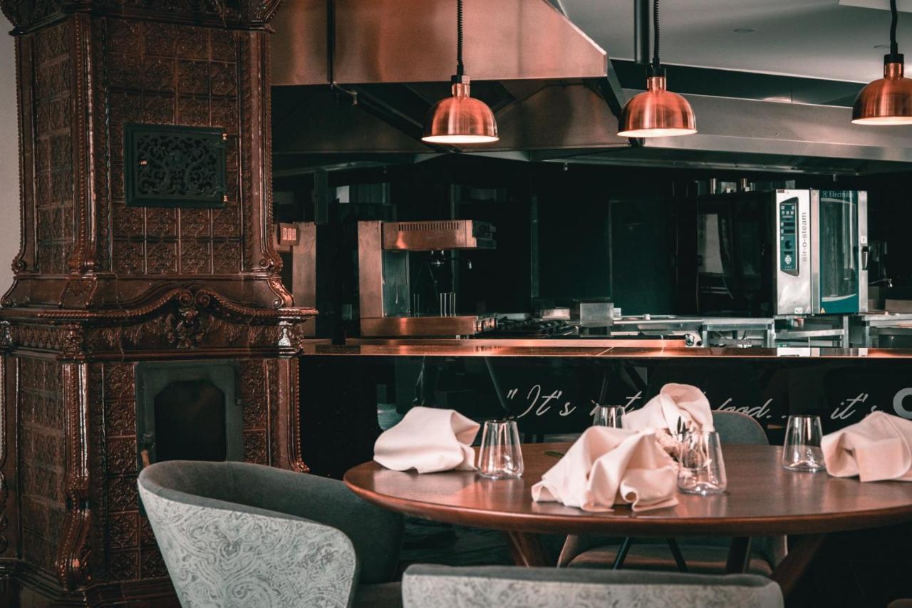 Hotel Tomi Порторож Екстериор снимка