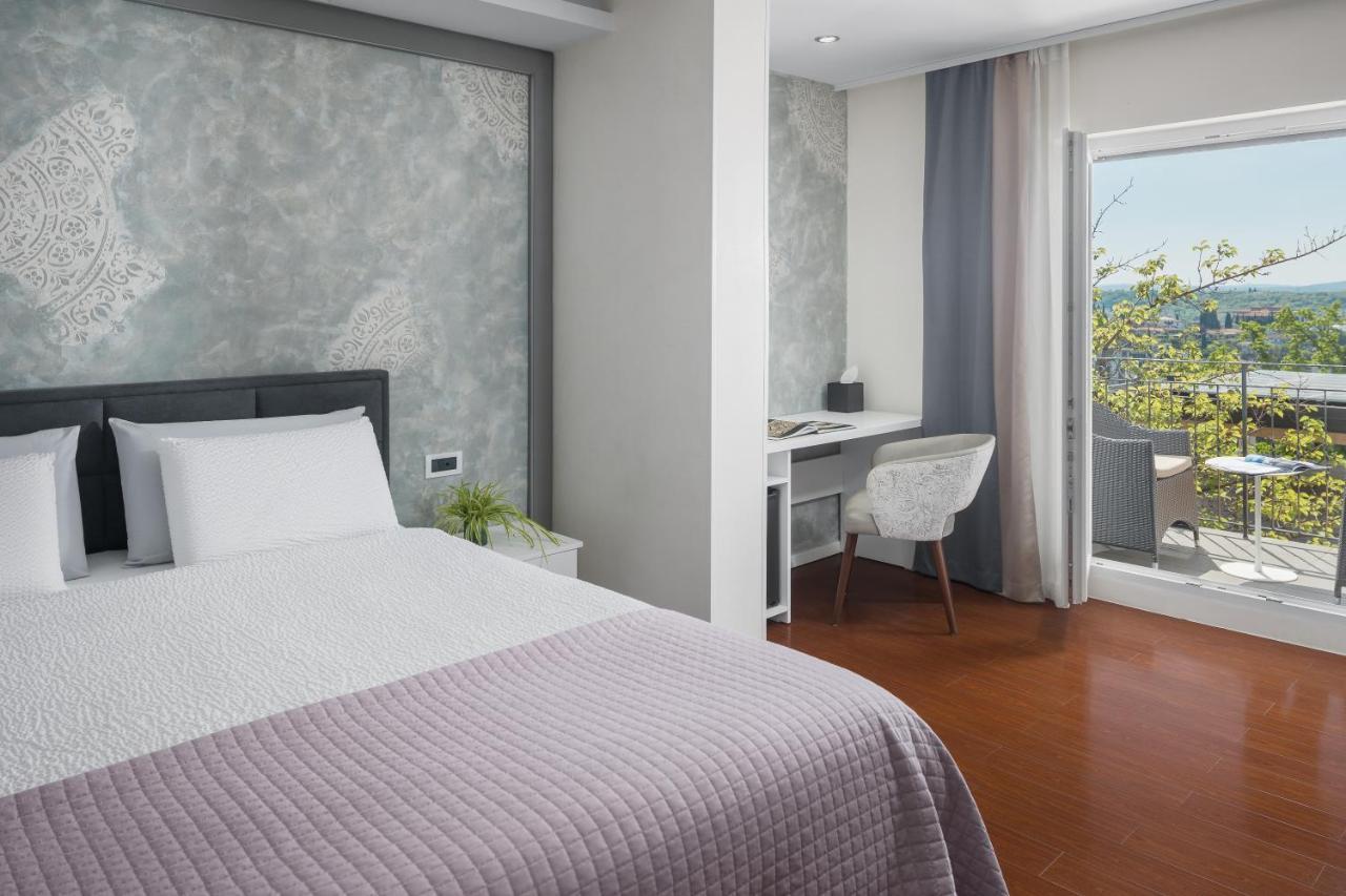 Hotel Tomi Порторож Екстериор снимка