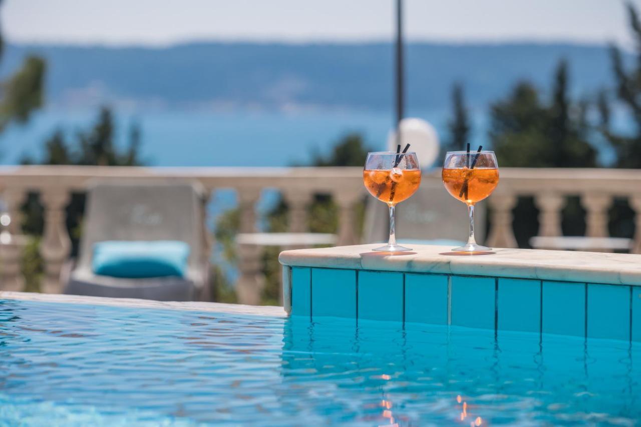 Hotel Tomi Порторож Екстериор снимка